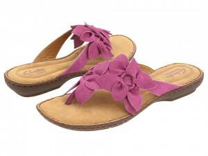clark sandals pink