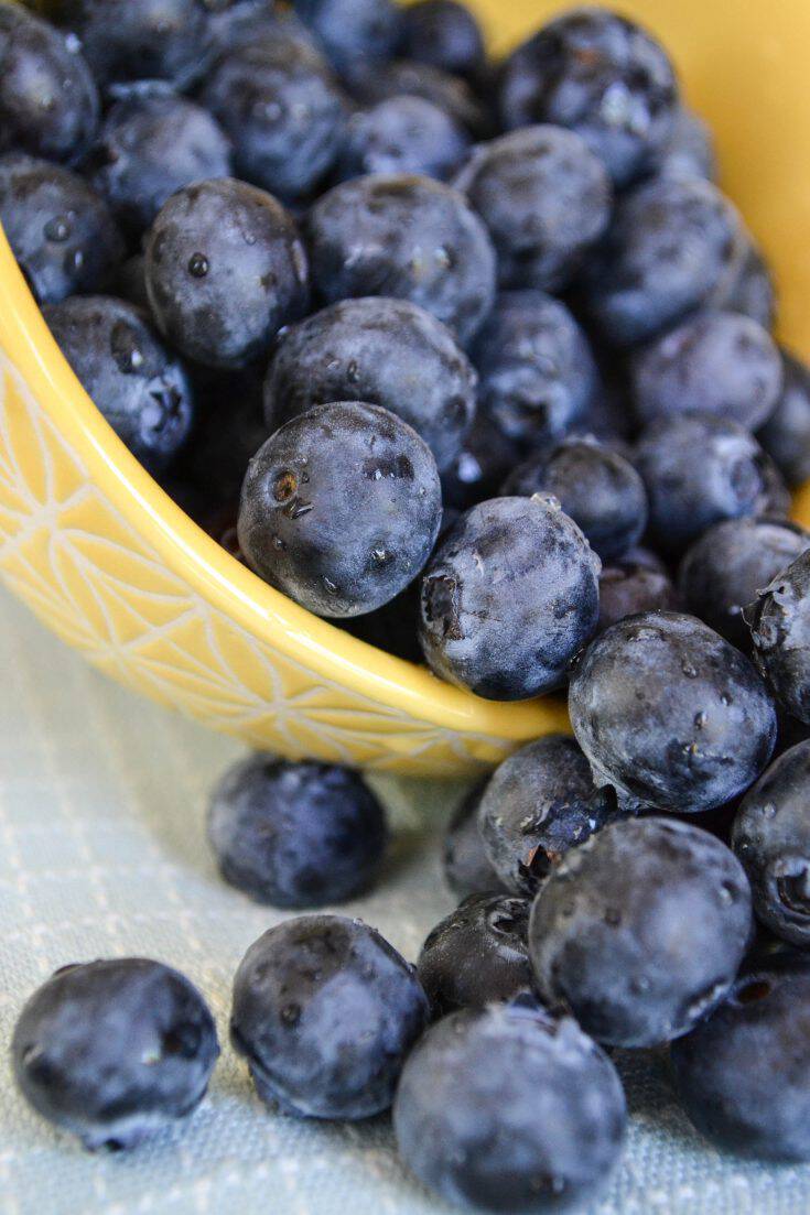 How to Freeze Blueberries: 4 Easy Steps