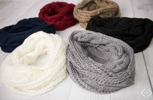 A cable knit infinity scarf is a perfect way to style a winter outfit, and it's cozy, too! These are only $7.95 shipped and come in 6 colors.
