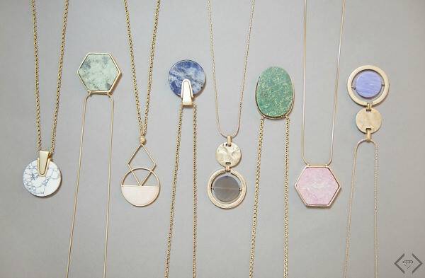 These stone layering necklaces come in a variety of colors and styles and are currently 50% off with free shipping included!