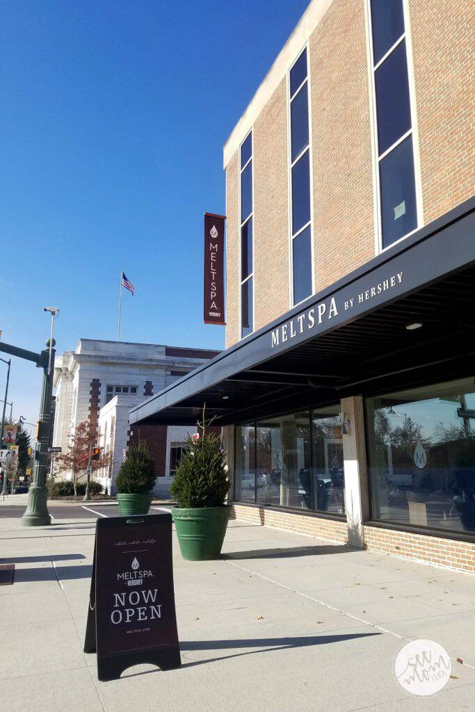 Love chocolate? Love the spa? MeltSpa by Hershey is going to be total bliss for you. I had my first appointment last week and it was ah-mazing! Dark Chocolate treatments are exclusive to this luxury day spa in Hershey, PA!